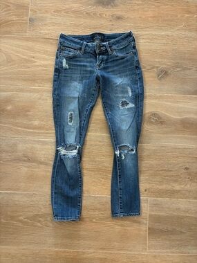 Lucky Brand Lolita Capri Distressed Jeans 00/24